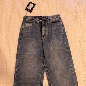 PLT SPLIT HEM JEANS